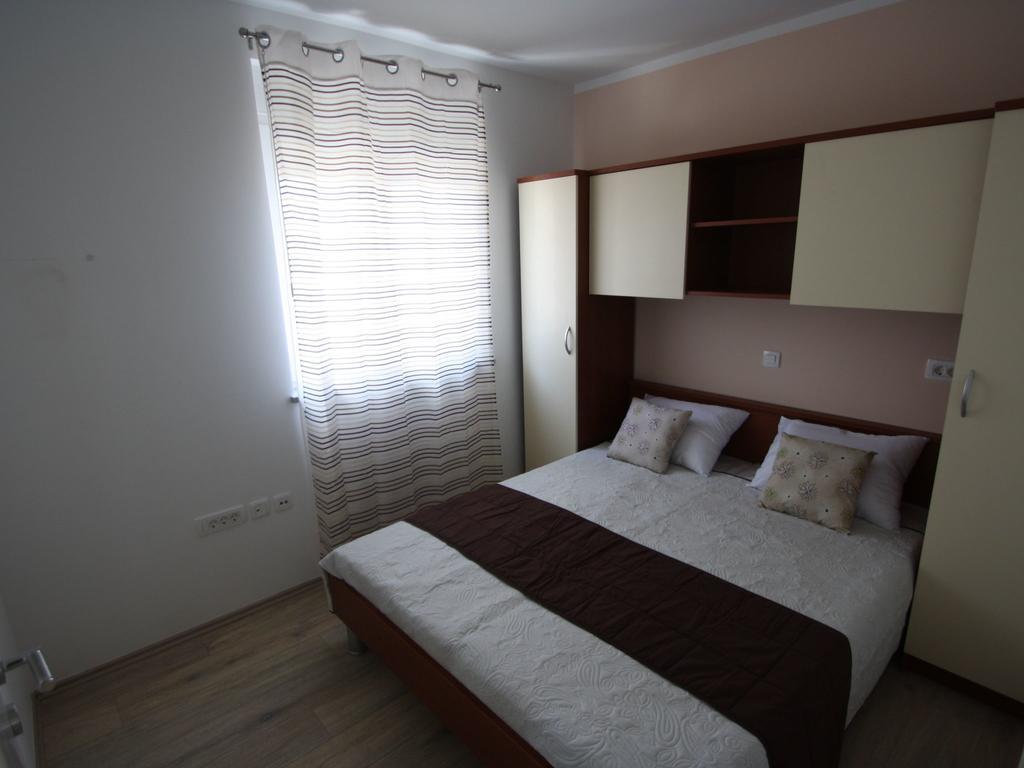 Apartment Tea Pula Luaran gambar
