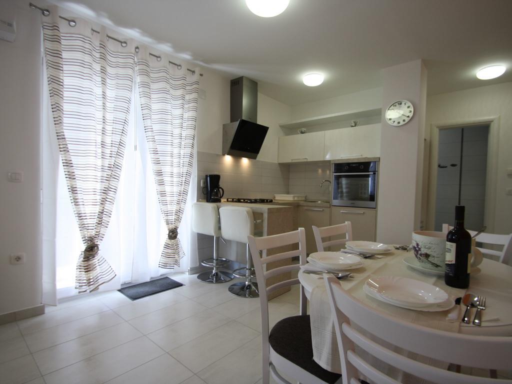 Apartment Tea Pula Luaran gambar