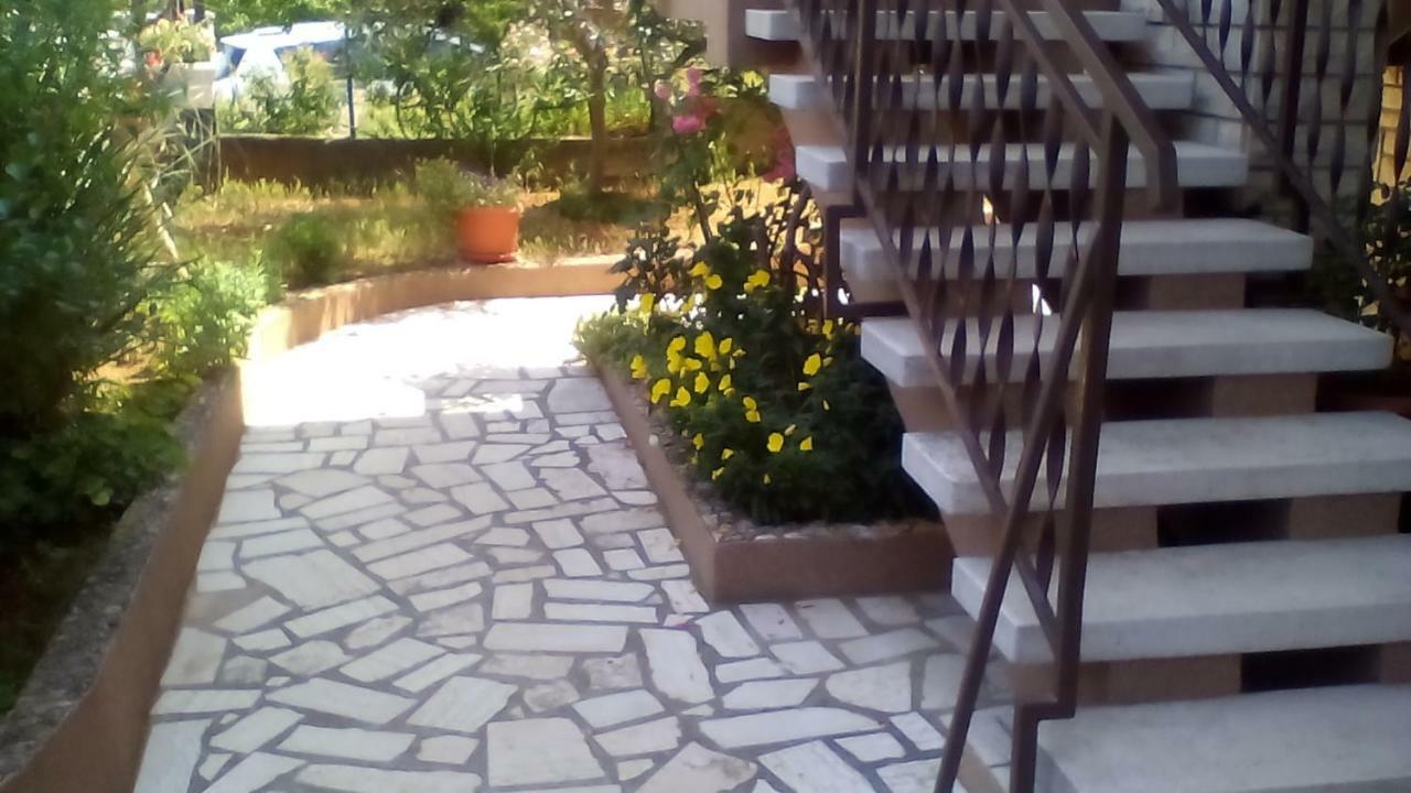 Apartment Tea Pula Luaran gambar