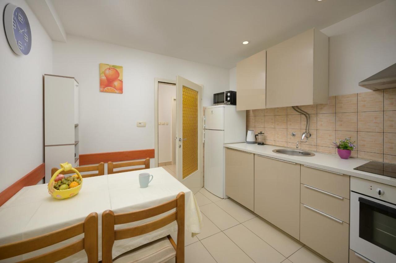 Apartment Tea Pula Luaran gambar